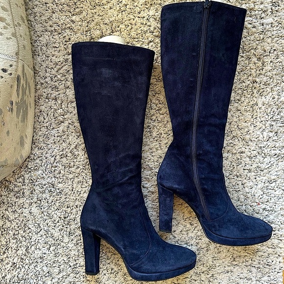 Shoes - Knee-High dark blue Suede heeled Boots size 9